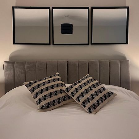 Modern Apartment - Bhx Nec - Free Secure Gated Parking Solihull Esterno foto