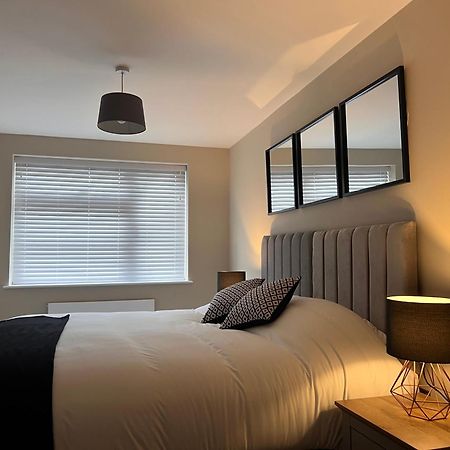 Modern Apartment - Bhx Nec - Free Secure Gated Parking Solihull Esterno foto